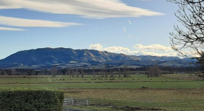Ardross House, Amberley